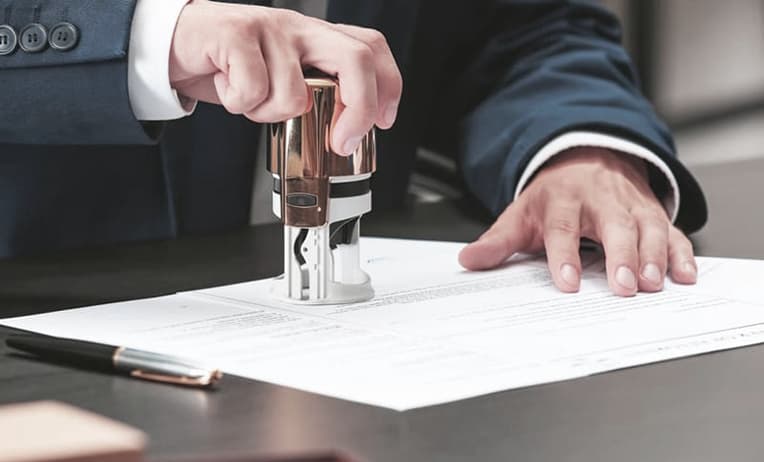 تصديق وتوثيق